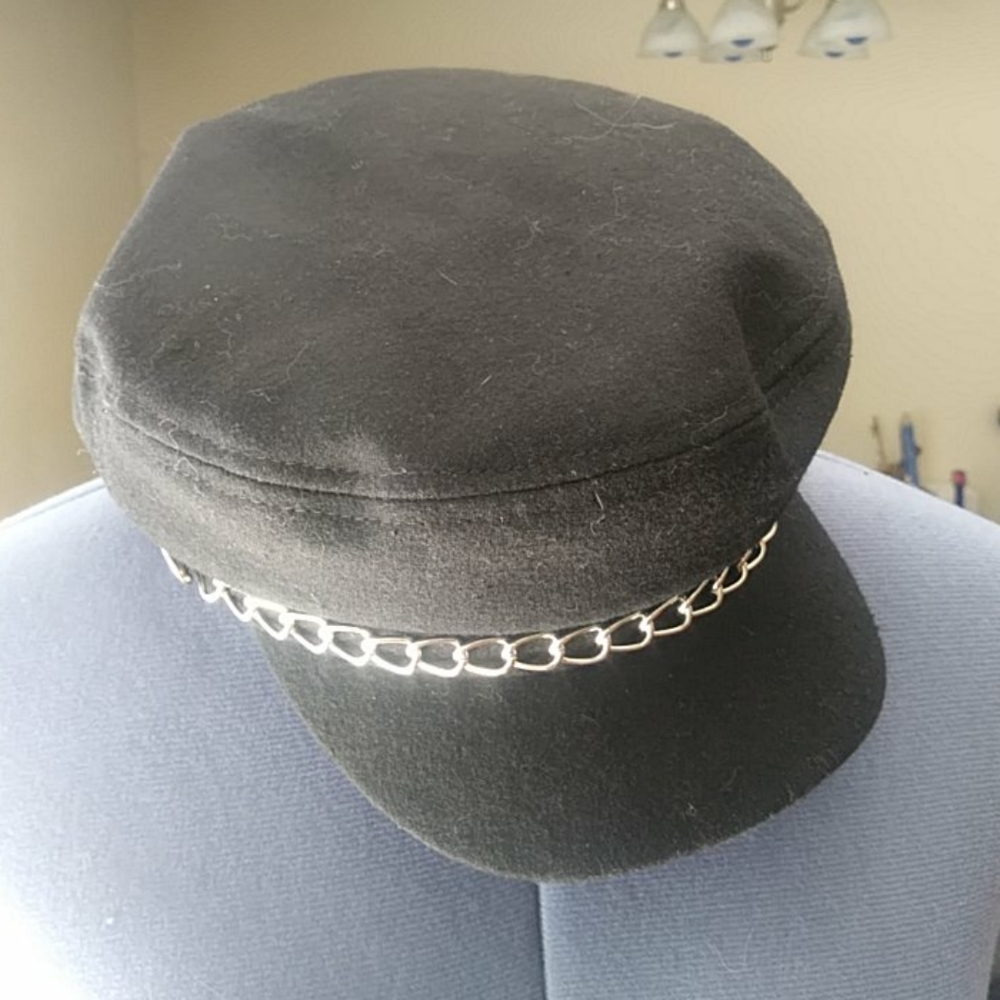 Goth Cap